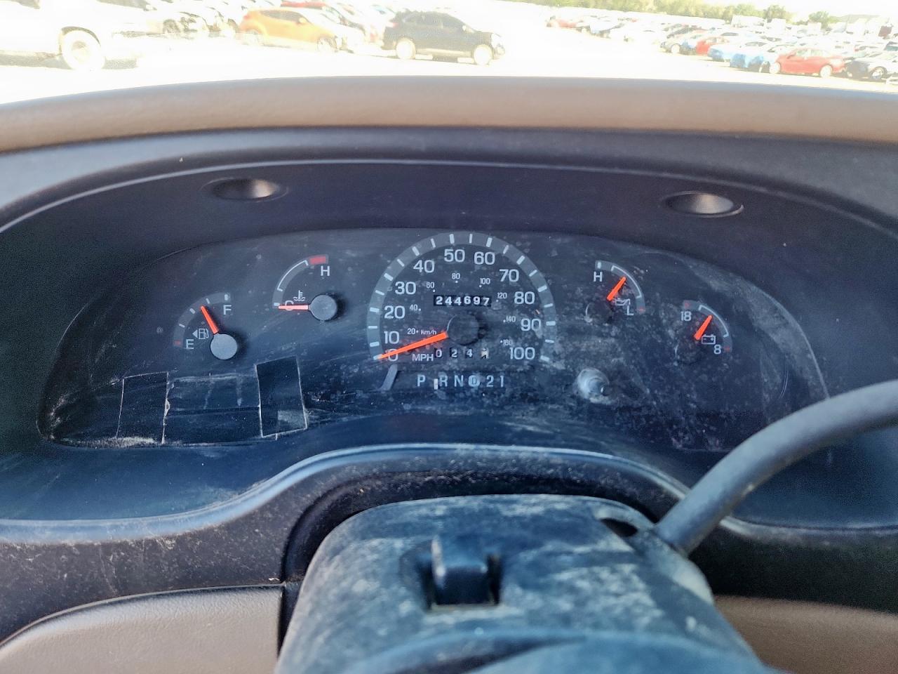 2001 Ford Econoline E350 Super Duty Wagon VIN: 1FBSS31L11HB42071 Lot: 90839215