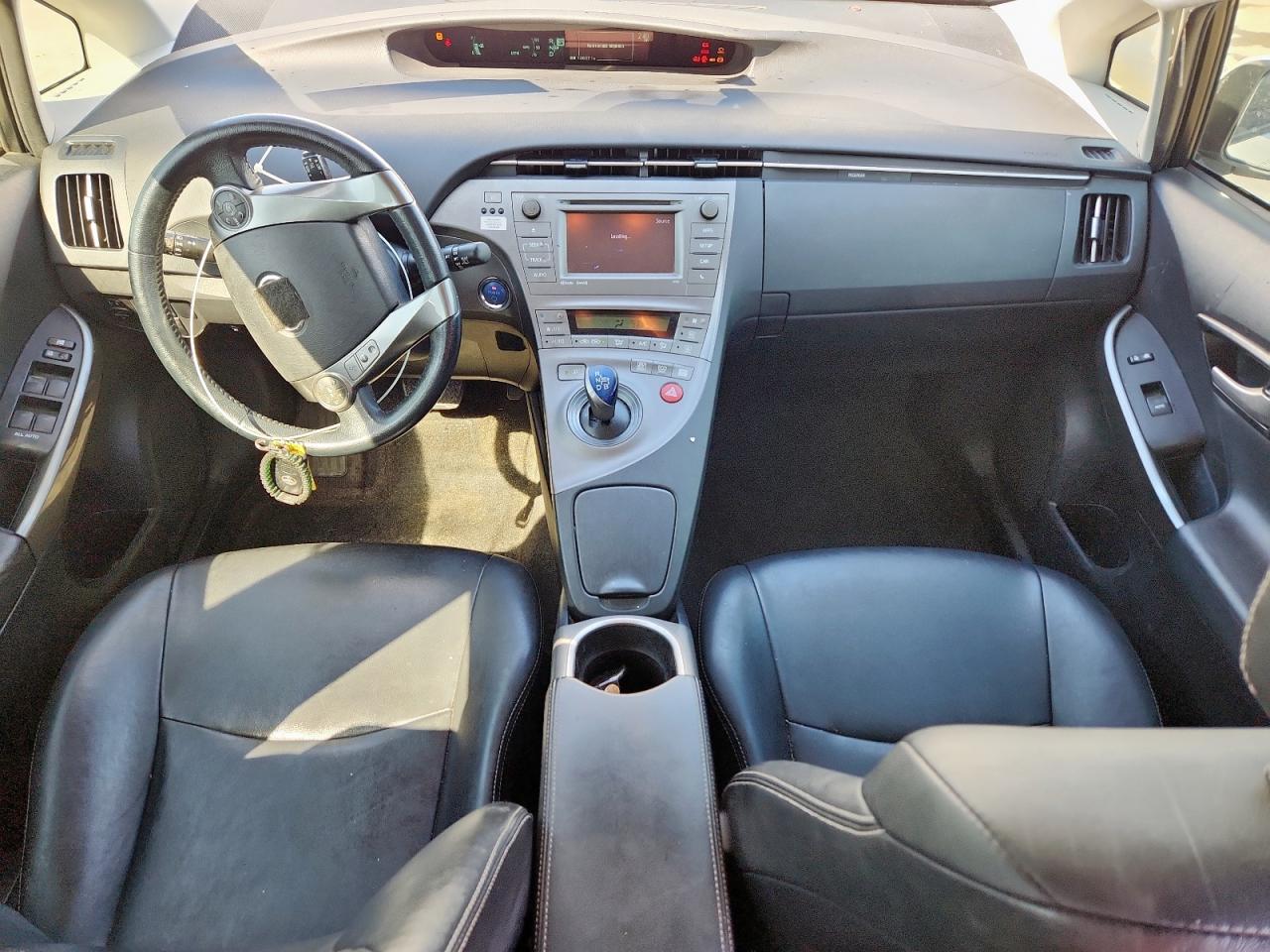 2015 Toyota Prius VIN: JTDKN3DU8F0426388 Lot: 86143275