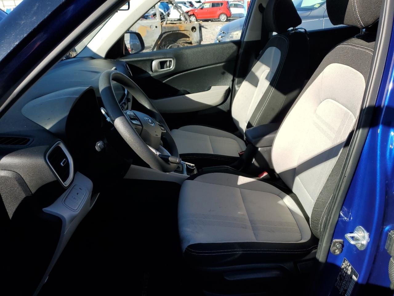 2020 Hyundai Venue Sel VIN: KMHRC8A32LU023052 Lot: 85861035