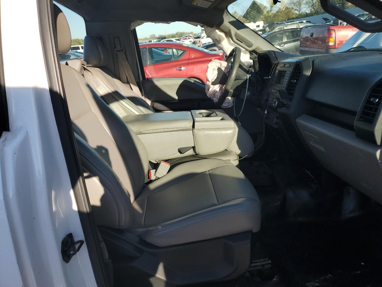 2017 Ford F150 VIN: 1FTMF1C85HKE15533 Lot: 87001125