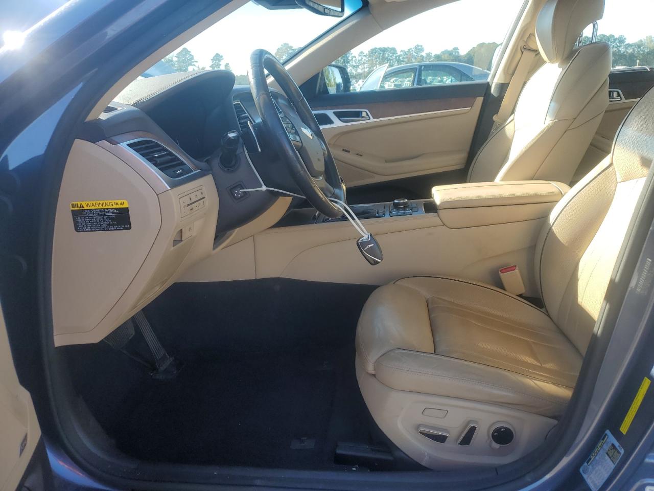 2016 Hyundai Genesis 3.8L VIN: KMHGN4JE9GU121366 Lot: 85368245