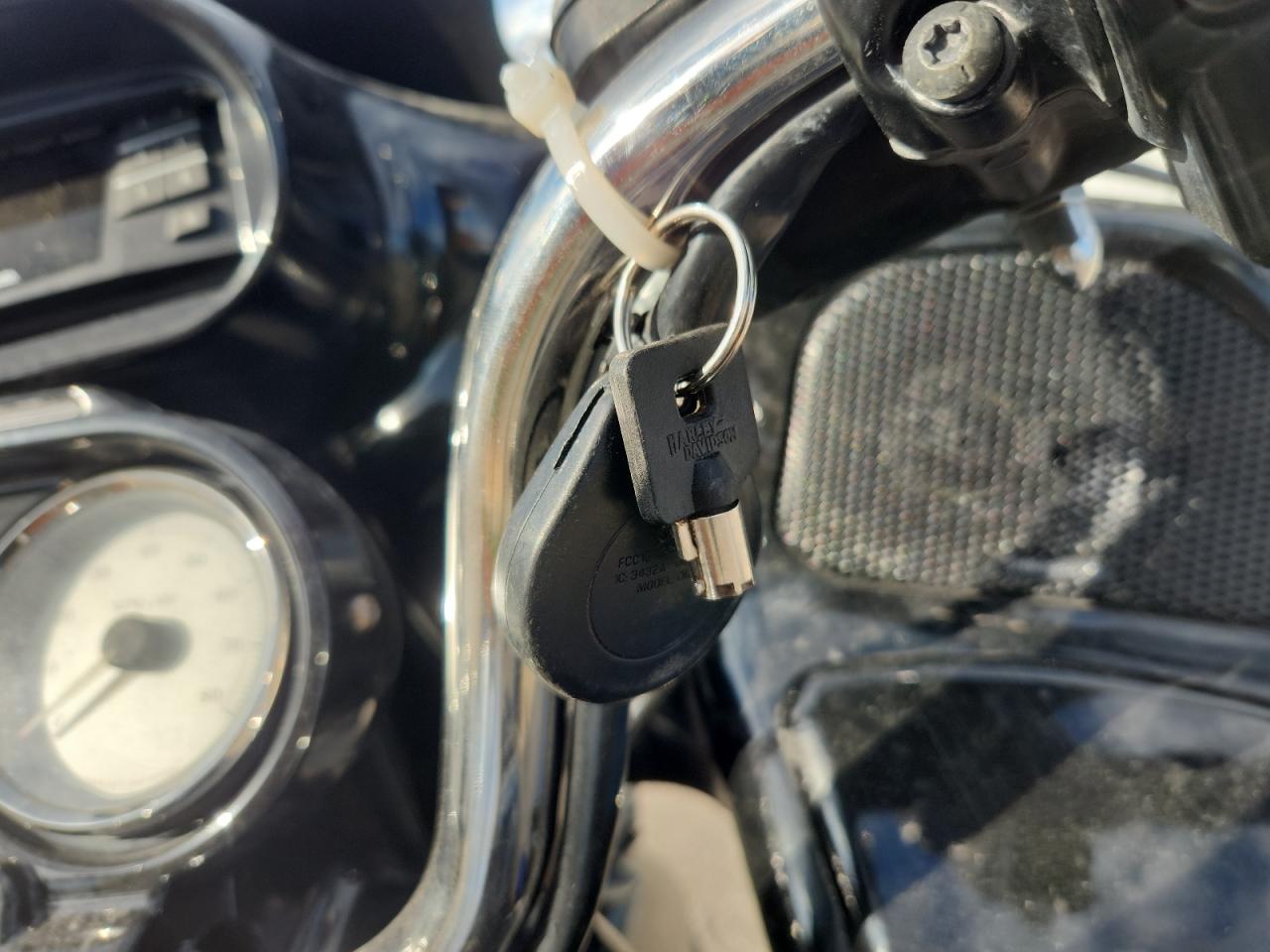 2008 Harley-Davidson Fltr VIN: 1HD1FS41X8Y652346 Lot: 82726875