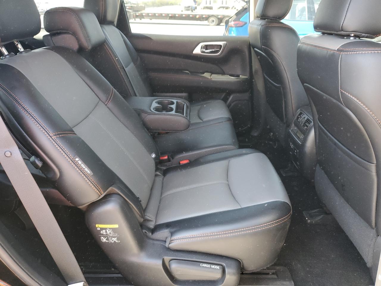 2019 Nissan Pathfinder S VIN: 5N1DR2MN1KC639963 Lot: 84863995