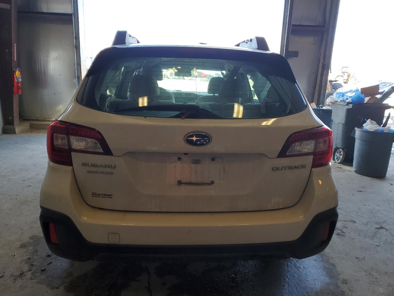 2018 Subaru Outback 2.5I VIN: 4S4BSAAC9J3207368 Lot: 82620335