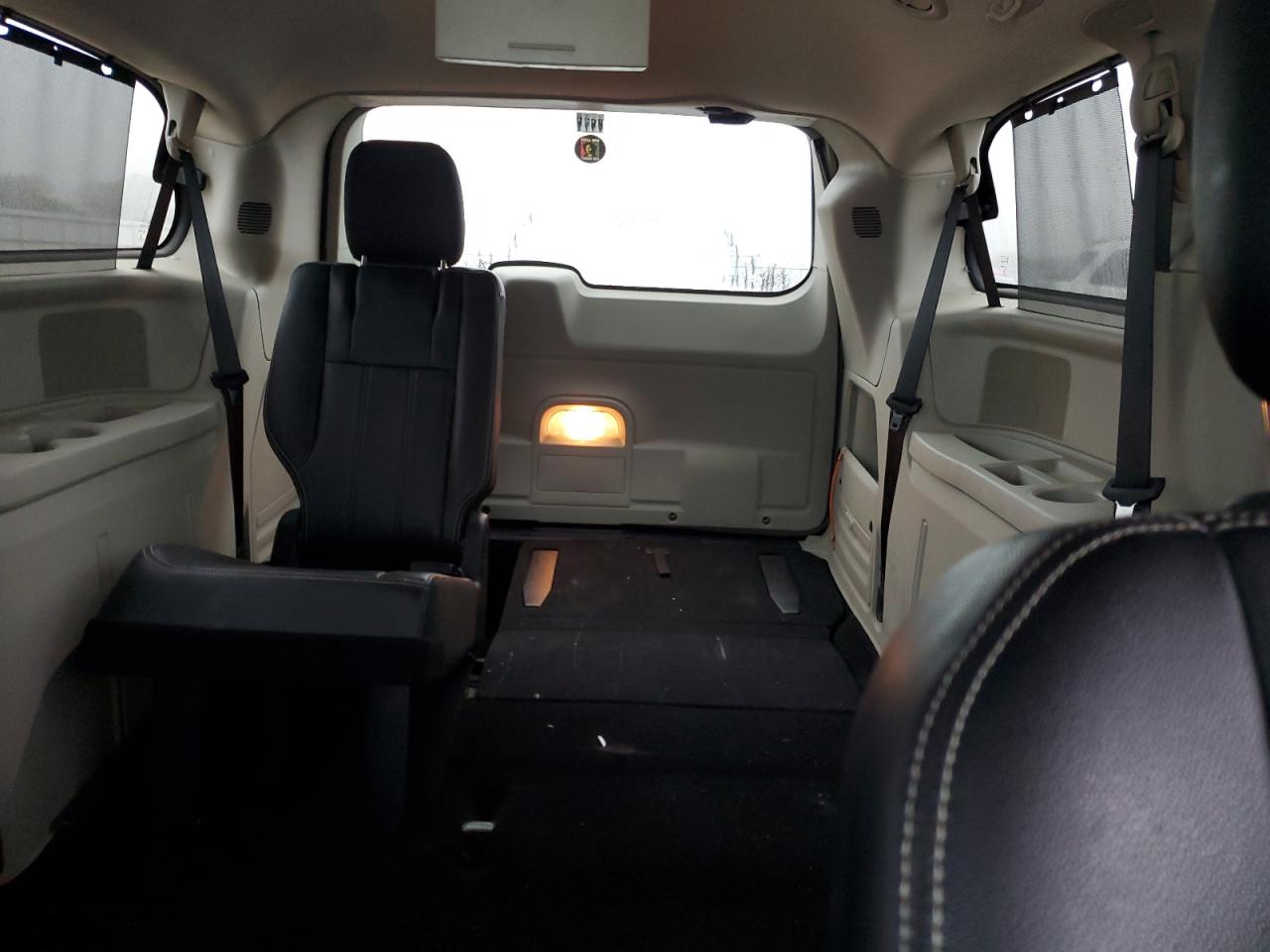 2013 Chrysler Town & Country Touring L VIN: 2C4RC1CG3DR781640 Lot: 82321705