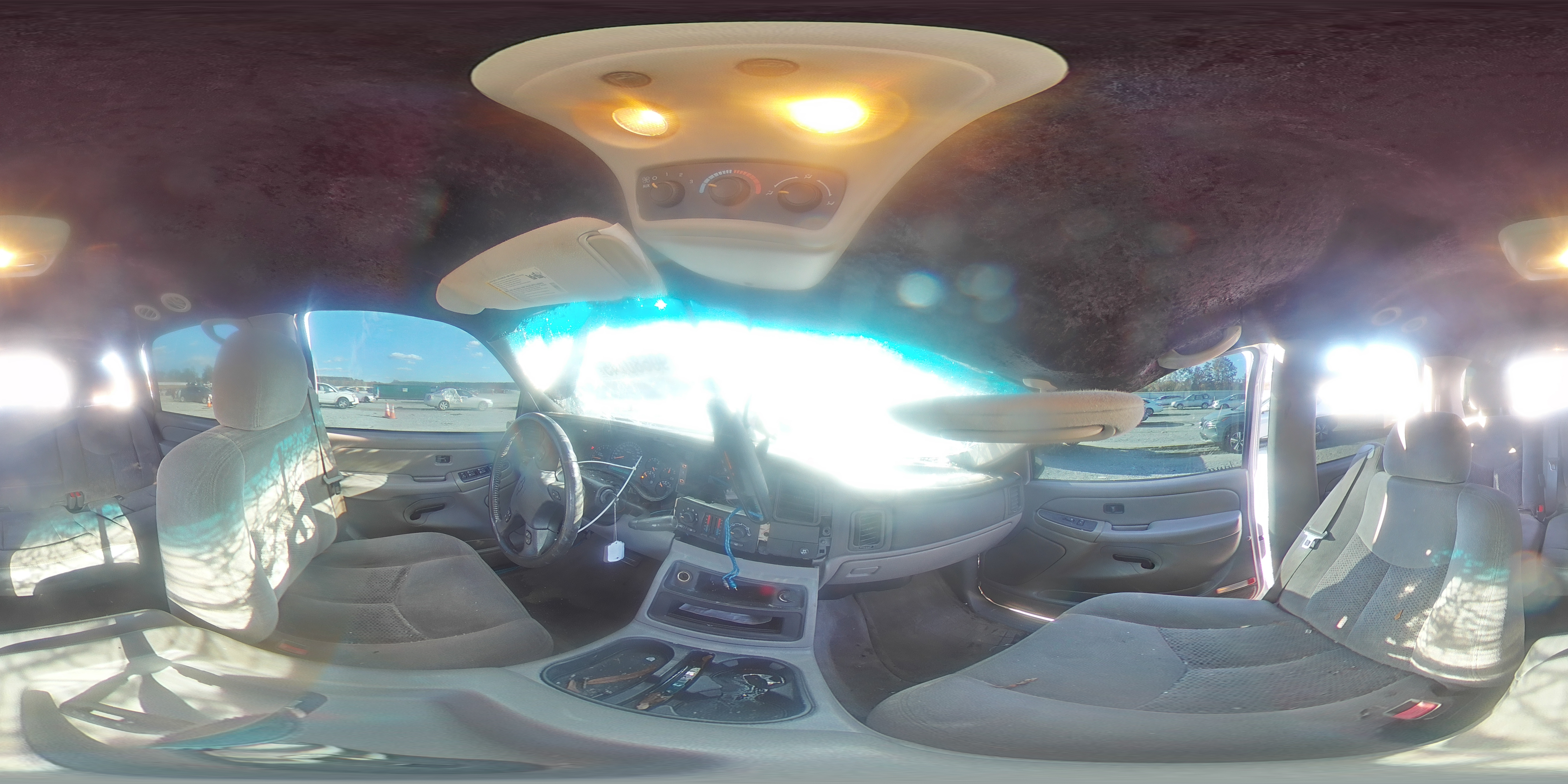 2005 Chevrolet Tahoe C1500 VIN: 1GNEC13V35R255343 Lot: 90680745