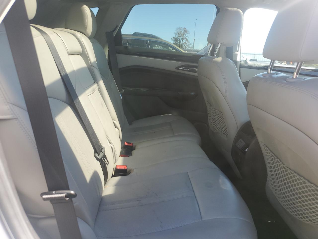 2014 Cadillac Srx Luxury Collection VIN: 3GYFNBE32ES609935 Lot: 82520005