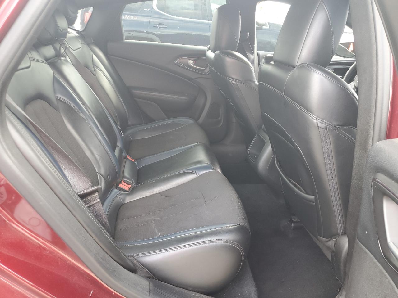 2015 Chrysler 200 S VIN: 1C3CCCBB0FN749756 Lot: 85602015