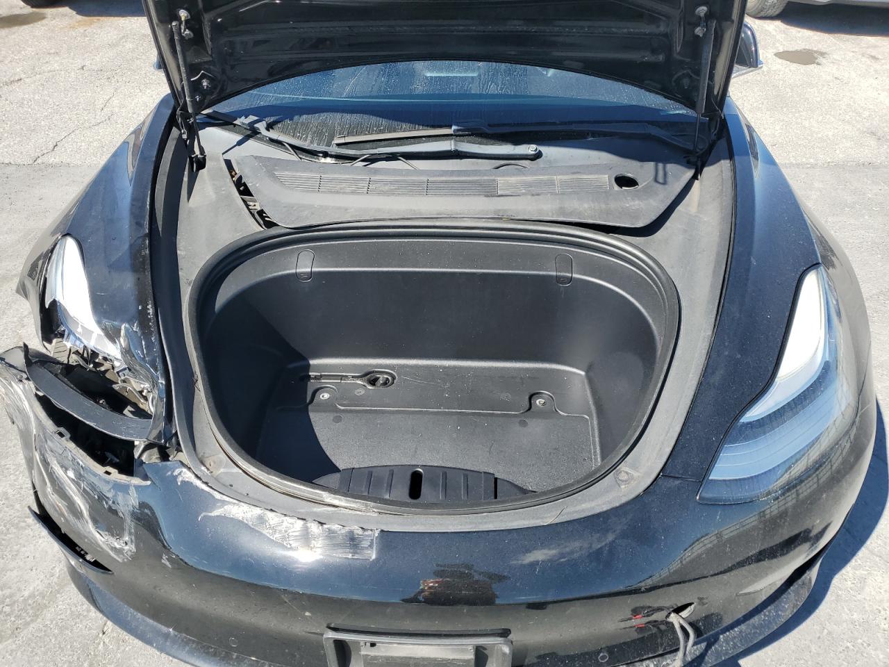 2019 Tesla Model 3 VIN: 5YJ3E1EA4KF412402 Lot: 84282345
