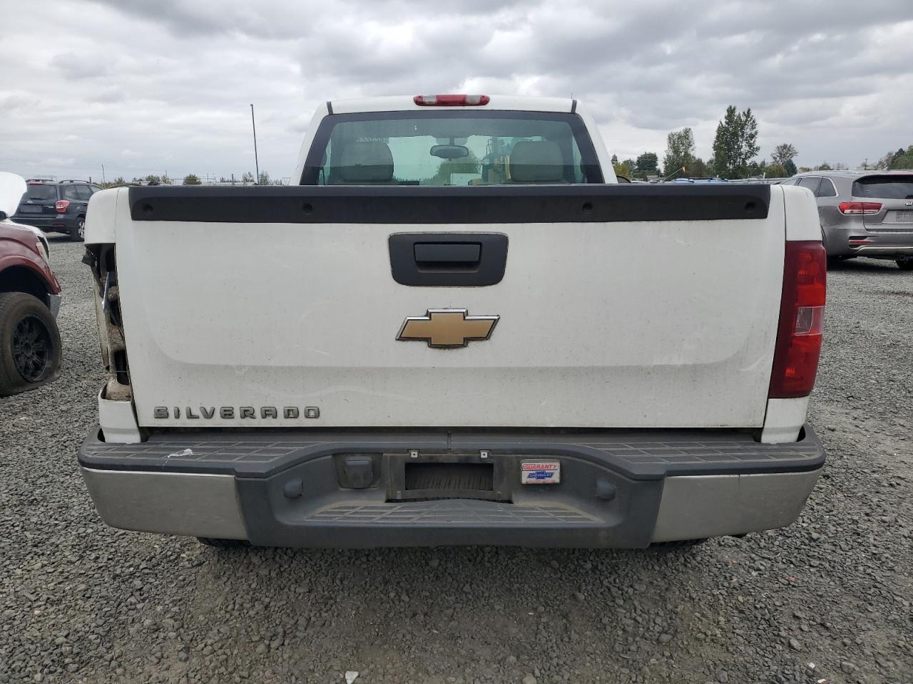 2008 Chevrolet Silverado C1500 VIN: 1GCEC14X18Z270811 Lot: 82322375