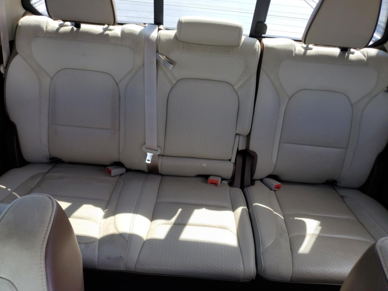 2020 Ram 1500 Laramie VIN: 1C6SRFJT2LN217798 Lot: 82749765