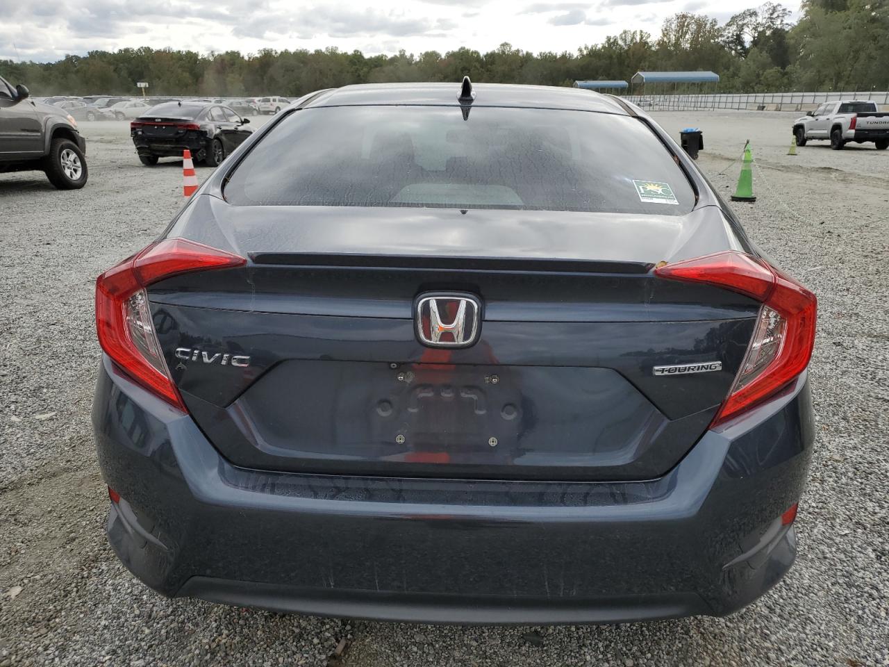 2017 Honda Civic Touring VIN: 19XFC1F95HE029607 Lot: 85487025
