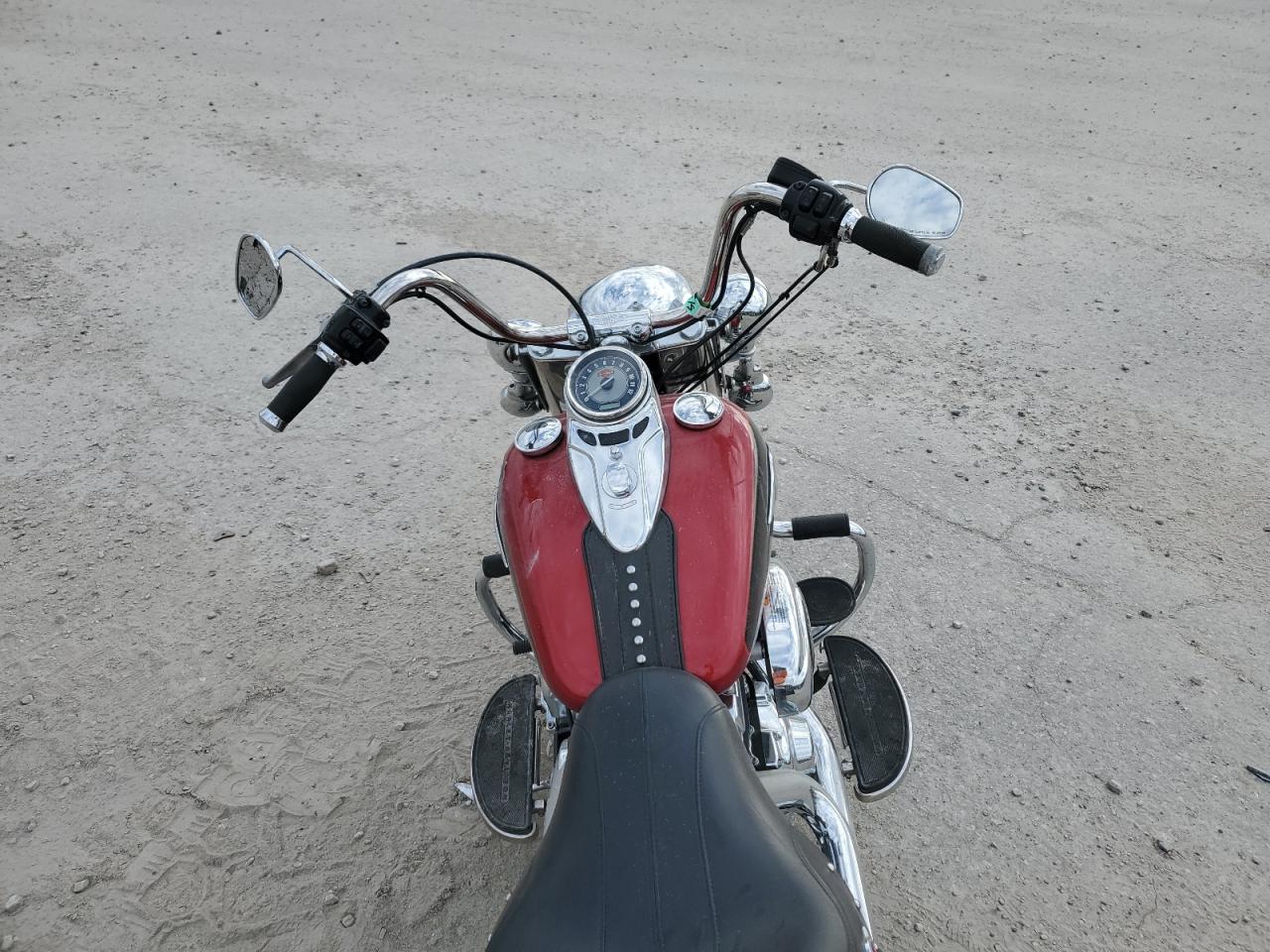 2012 Harley-Davidson Flstc Heritage Softail Classic VIN: 1HD1BWV11CB042090 Lot: 82738025