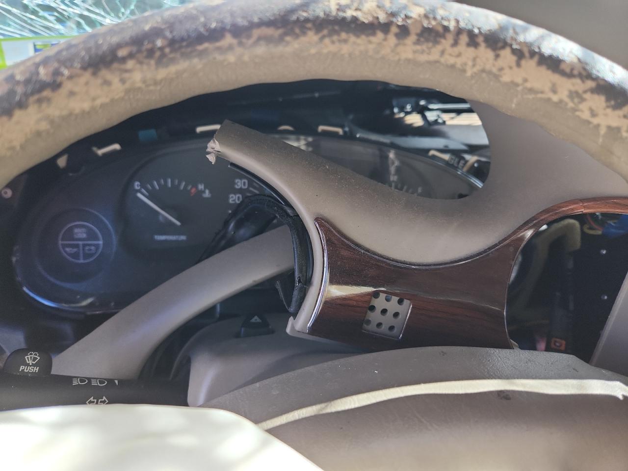 2001 Buick Century Custom VIN: 2G4WS52J011210820 Lot: 90441685