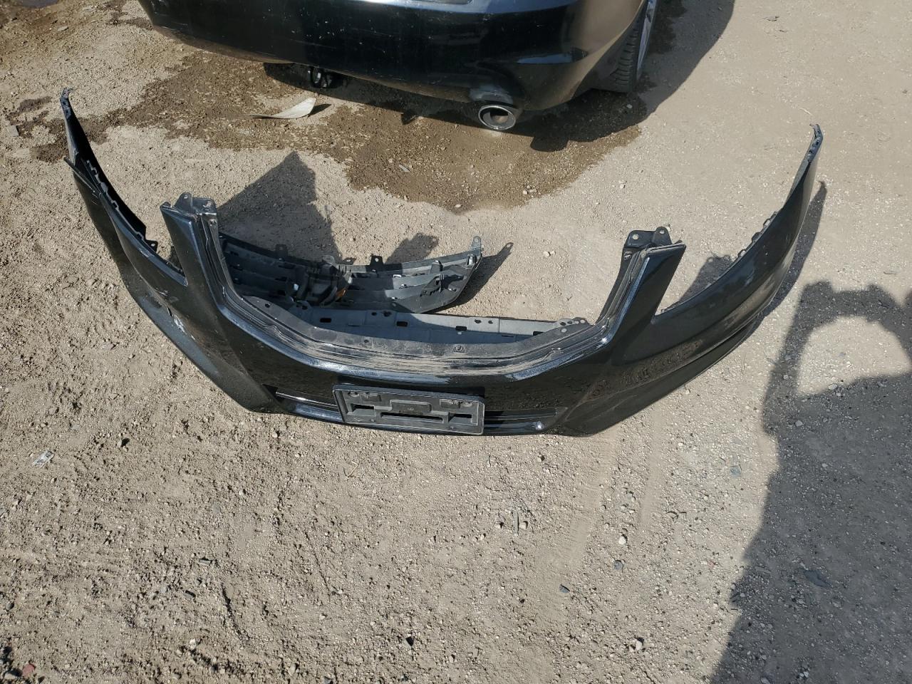 2011 Honda Accord Exl VIN: 1HGCP2F88BA017872 Lot: 84425175