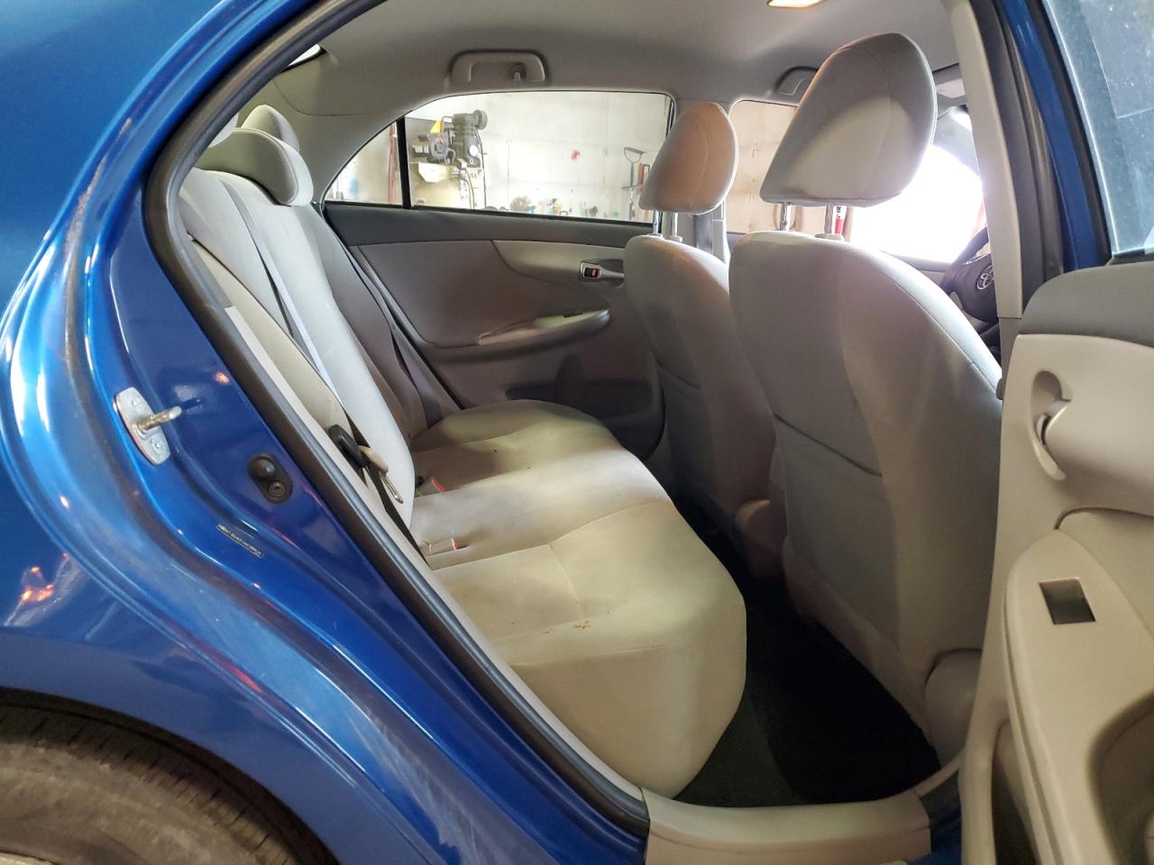 2010 Toyota Corolla Base VIN: 2T1BU4EE2AC388431 Lot: 82342455