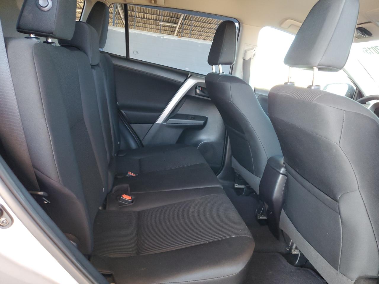 2017 Toyota Rav4 Le VIN: 2T3ZFREVXHW336325 Lot: 86527015