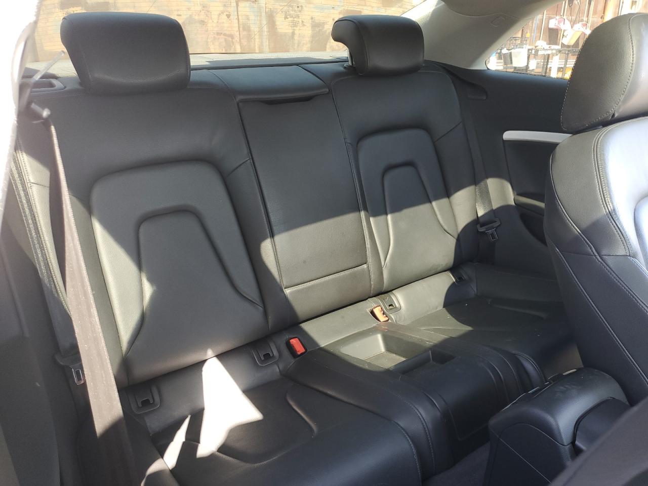 2011 Audi A5 Premium Plus VIN: WAULFAFR7BA026323 Lot: 82263365