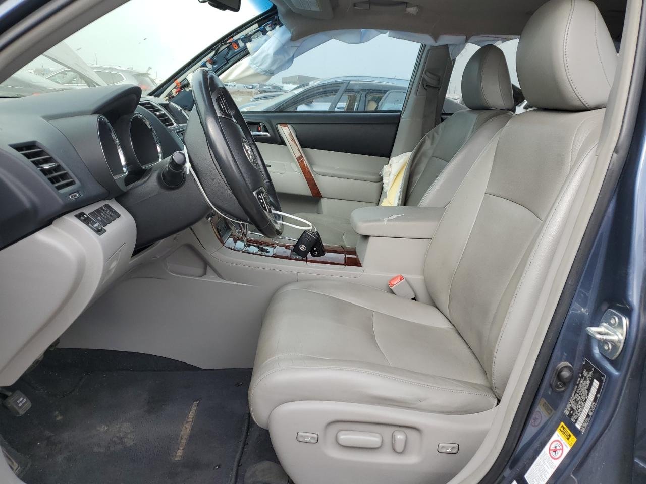 2013 Toyota Highlander Limited VIN: 5TDDK3EH2DS275173 Lot: 86152285