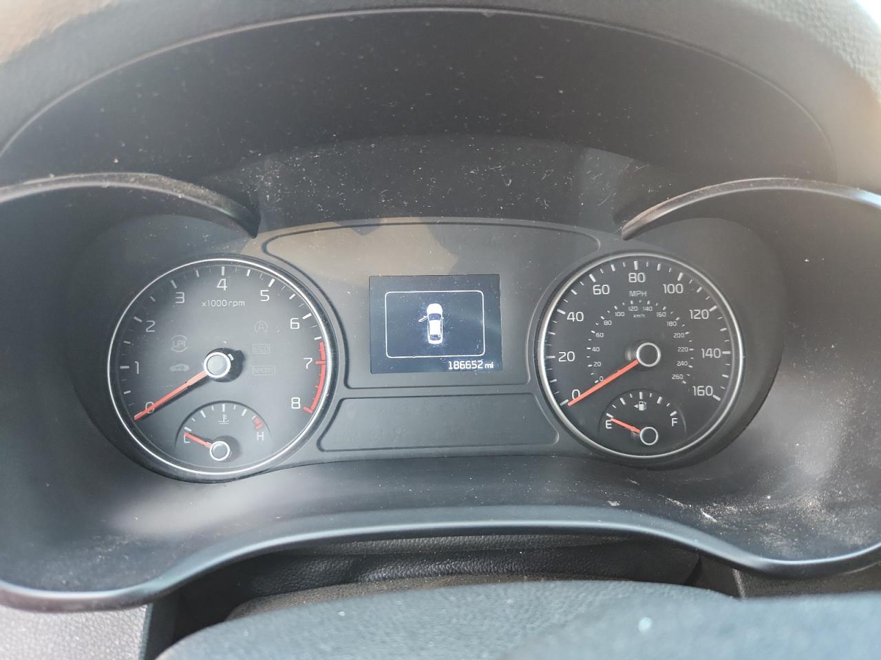 2017 Kia Optima Ex VIN: 5XXGU4L32HG160147 Lot: 82209155