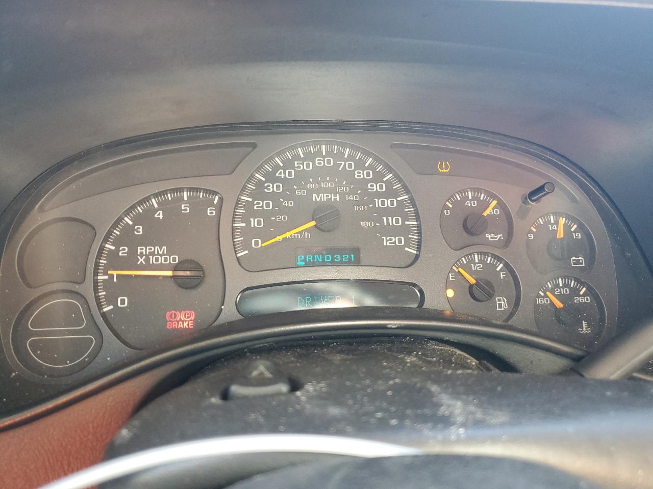 2004 Chevrolet Tahoe K1500 VIN: 1GNEK13V04J216600 Lot: 86247535