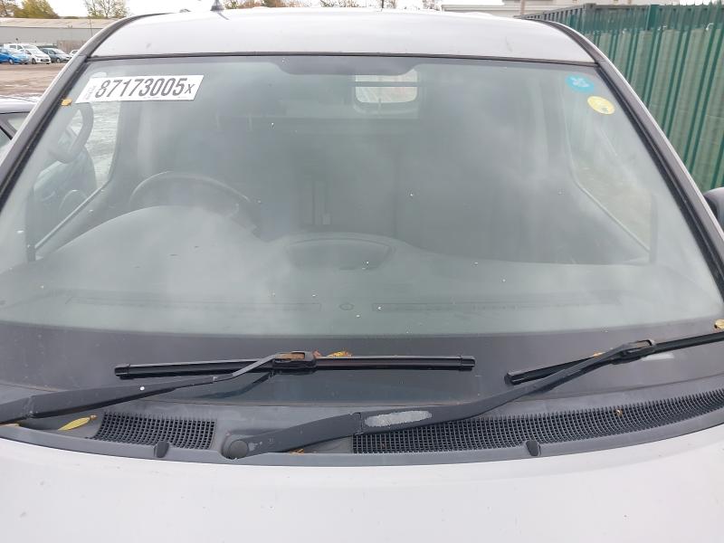 2012 HYUNDAI ILOAD COMFORT CRDI 116 