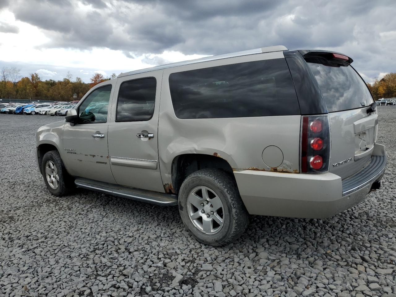 2007 GMC Yukon Xl Denali VIN: 1GKFK66887J239485 Lot: 82671725