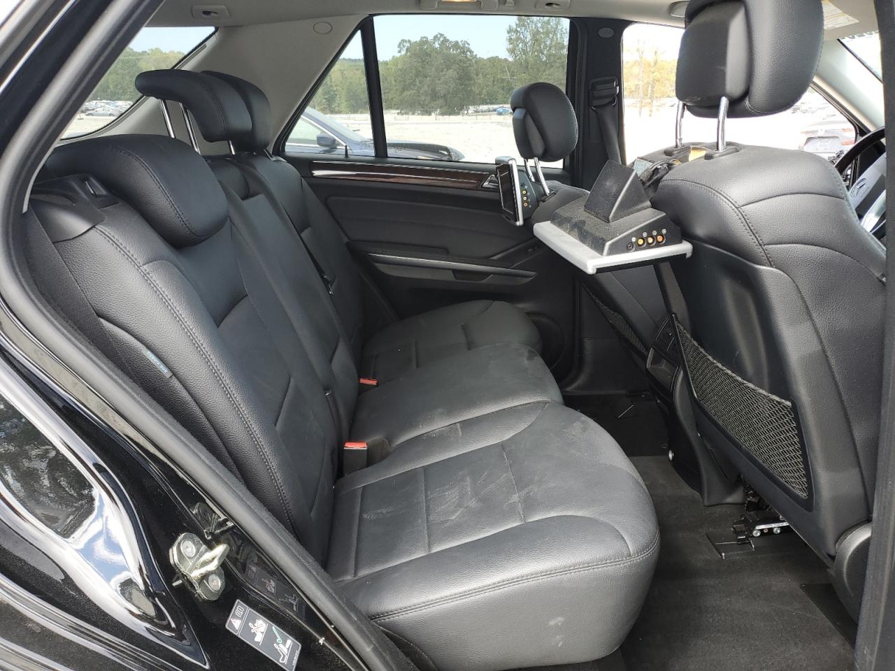 2011 Mercedes-Benz Ml 550 4Matic VIN: 4JGBB7CBXBA650956 Lot: 86235925