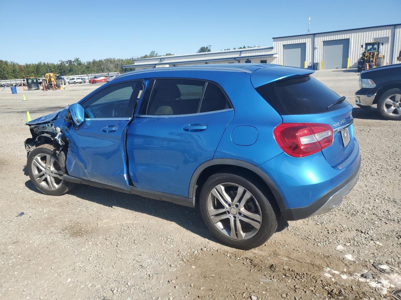 Фото: WDCTG4EB8FJ184112