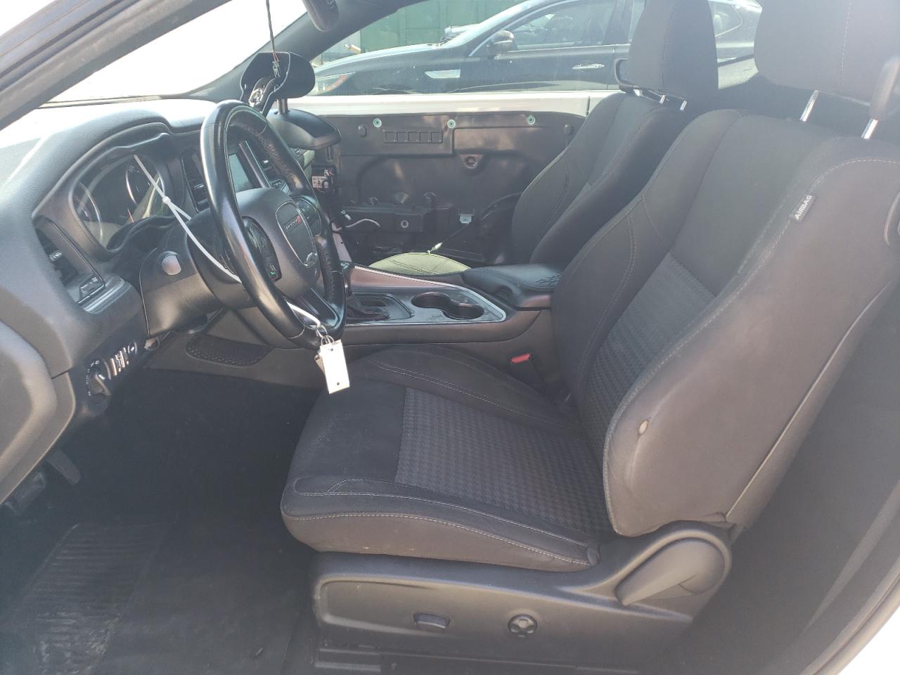 2019 Dodge Challenger Sxt VIN: 2C3CDZAG2KH746647 Lot: 85074575