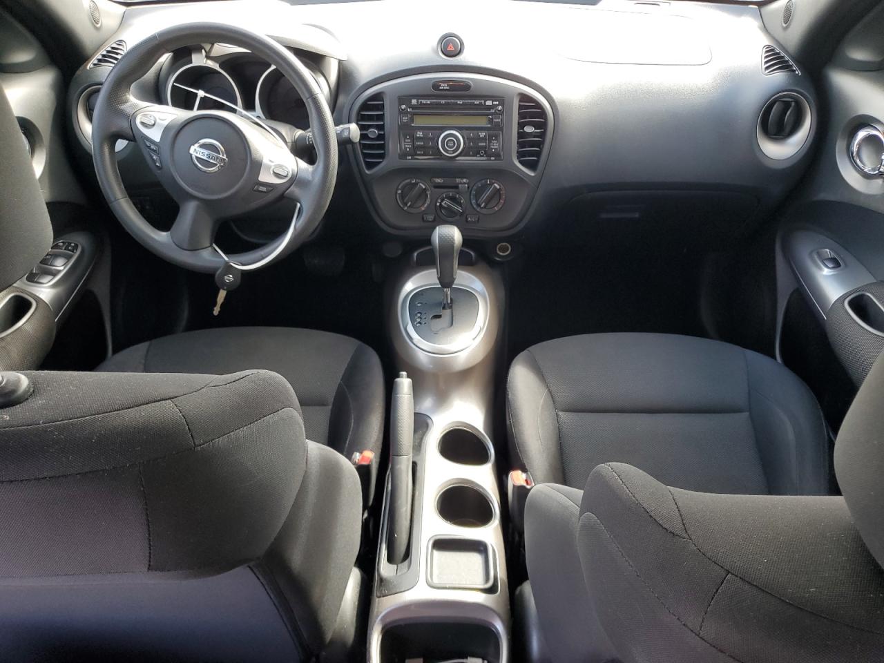 2011 Nissan Juke S VIN: JN8AF5MR1BT008915 Lot: 82306525