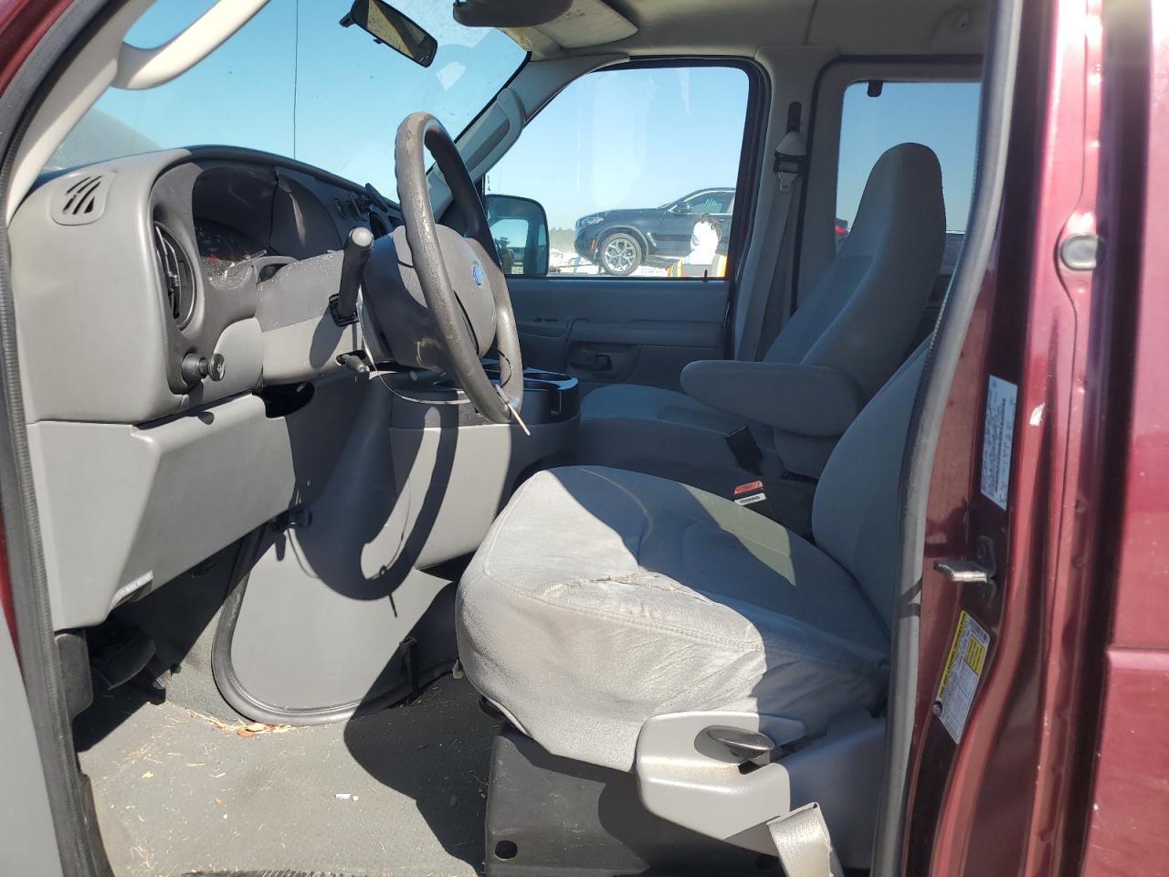 2007 Ford Econoline E350 Super Duty Wagon VIN: 1FBNE31LX7DA75667 Lot: 85582775