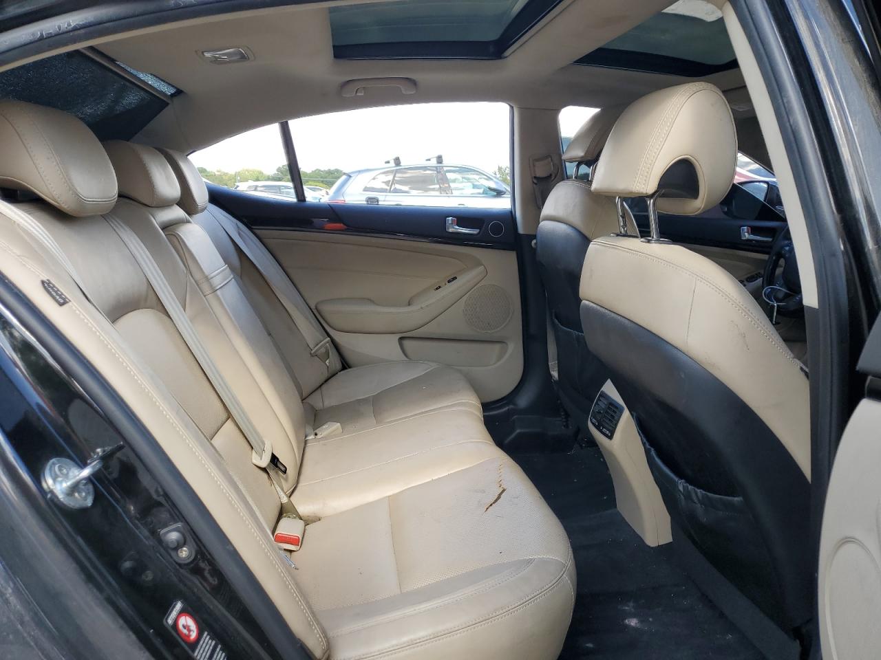 2014 Kia Cadenza Premium VIN: KNALN4D77E5166679 Lot: 82205585
