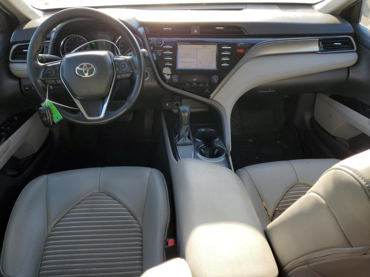 2019 Toyota Camry L VIN: 4T1B11HK0KU850297 Lot: 86070935