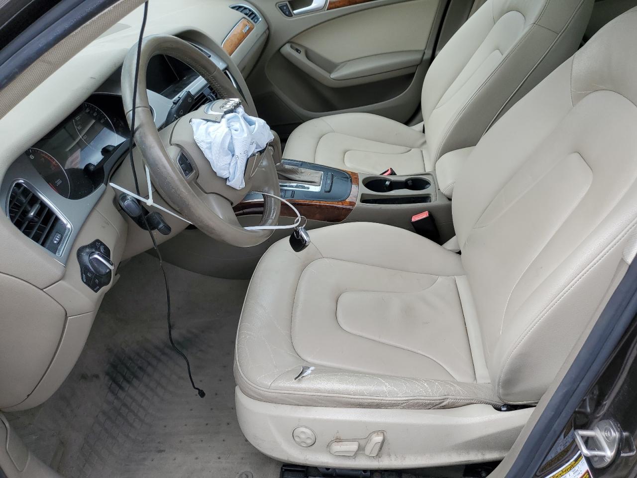 2011 Audi A4 Premium Plus VIN: WAUFFAFL7BN039333 Lot: 89469835