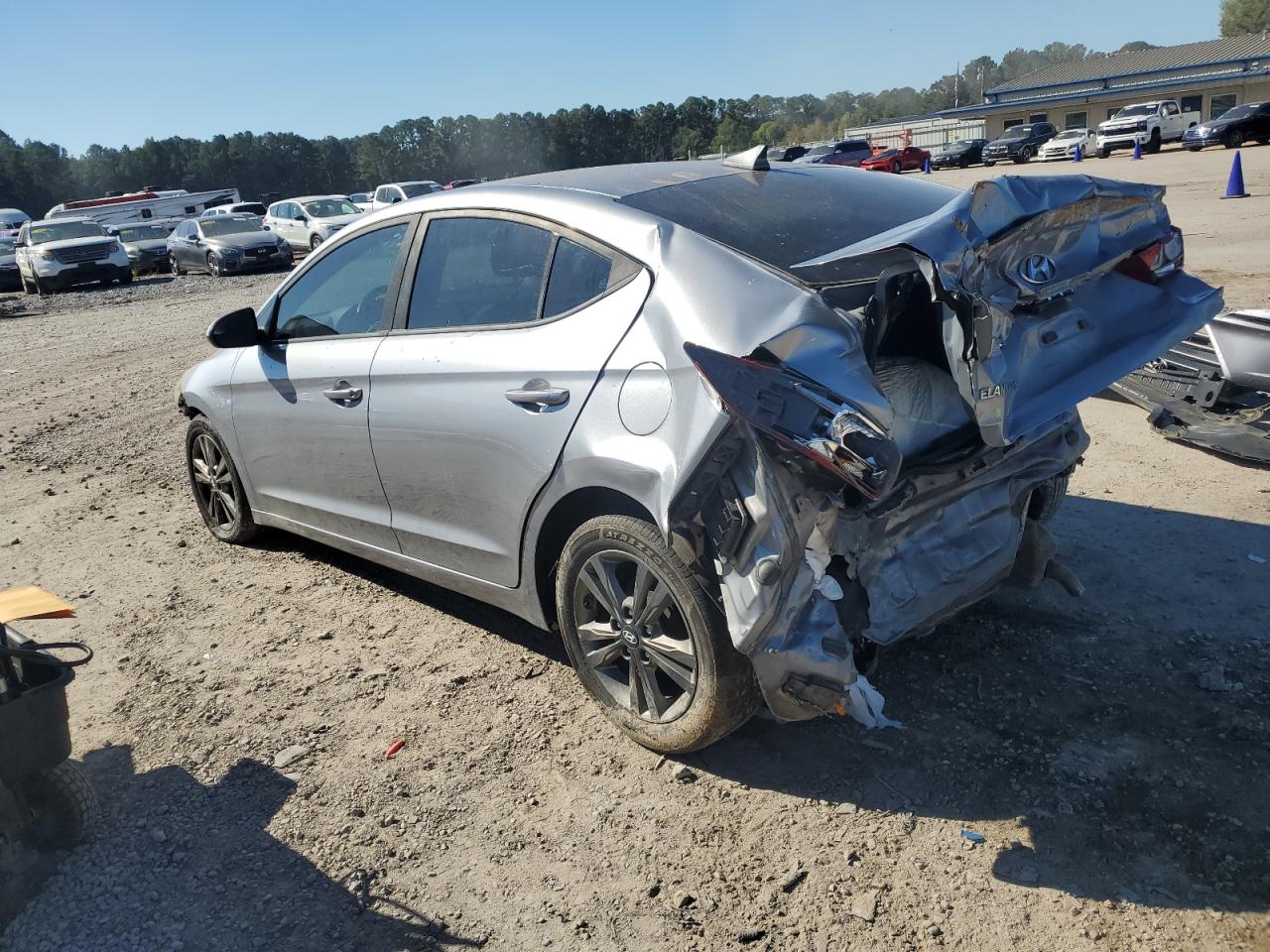 2017 Hyundai Elantra Se VIN: 5NPD84LF7HH108647 Lot: 86079695