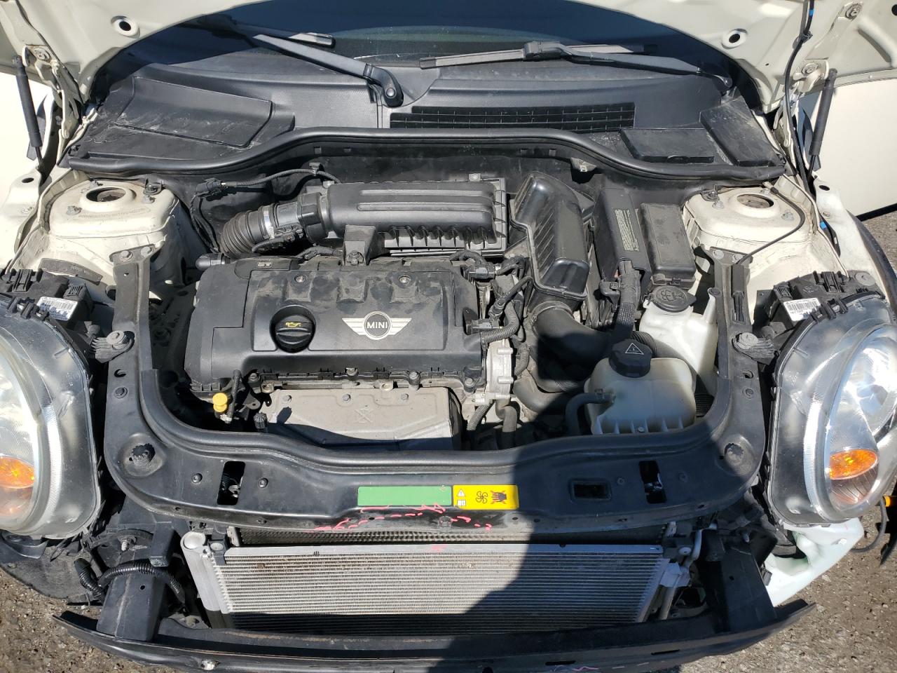 2011 Mini Cooper VIN: WMWSU3C51BT091462 Lot: 85765055