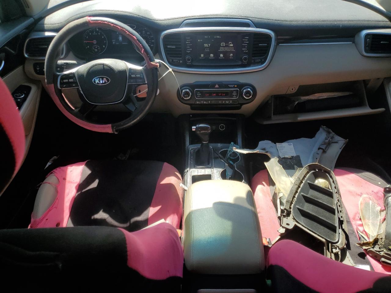 2019 Kia Sorento Lx VIN: 5XYPG4A55KG559049 Lot: 84873205