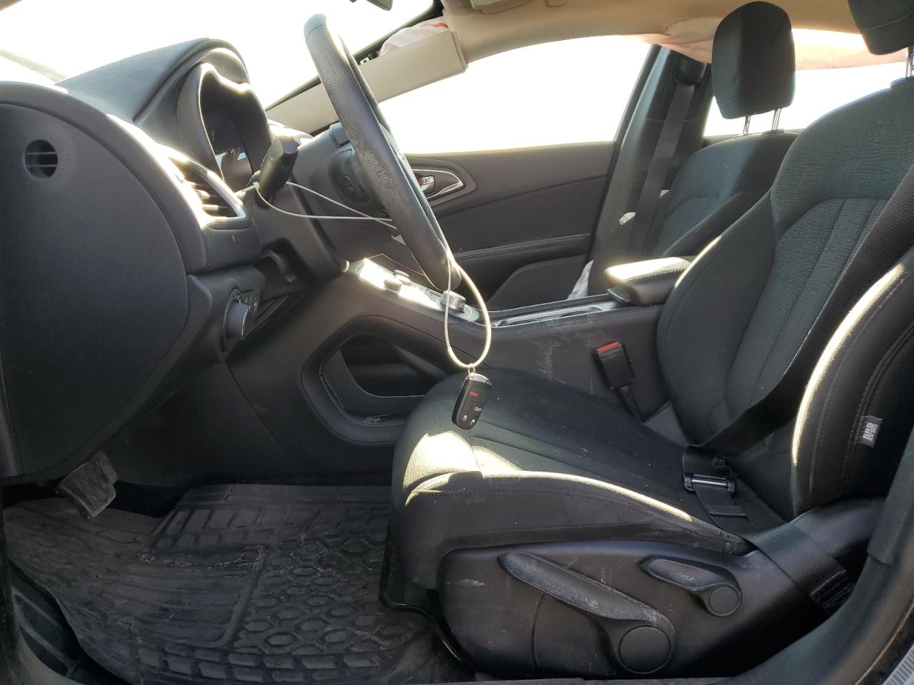 2016 Chrysler 200 Lx VIN: 1C3CCCFB3GN130838 Lot: 85778425