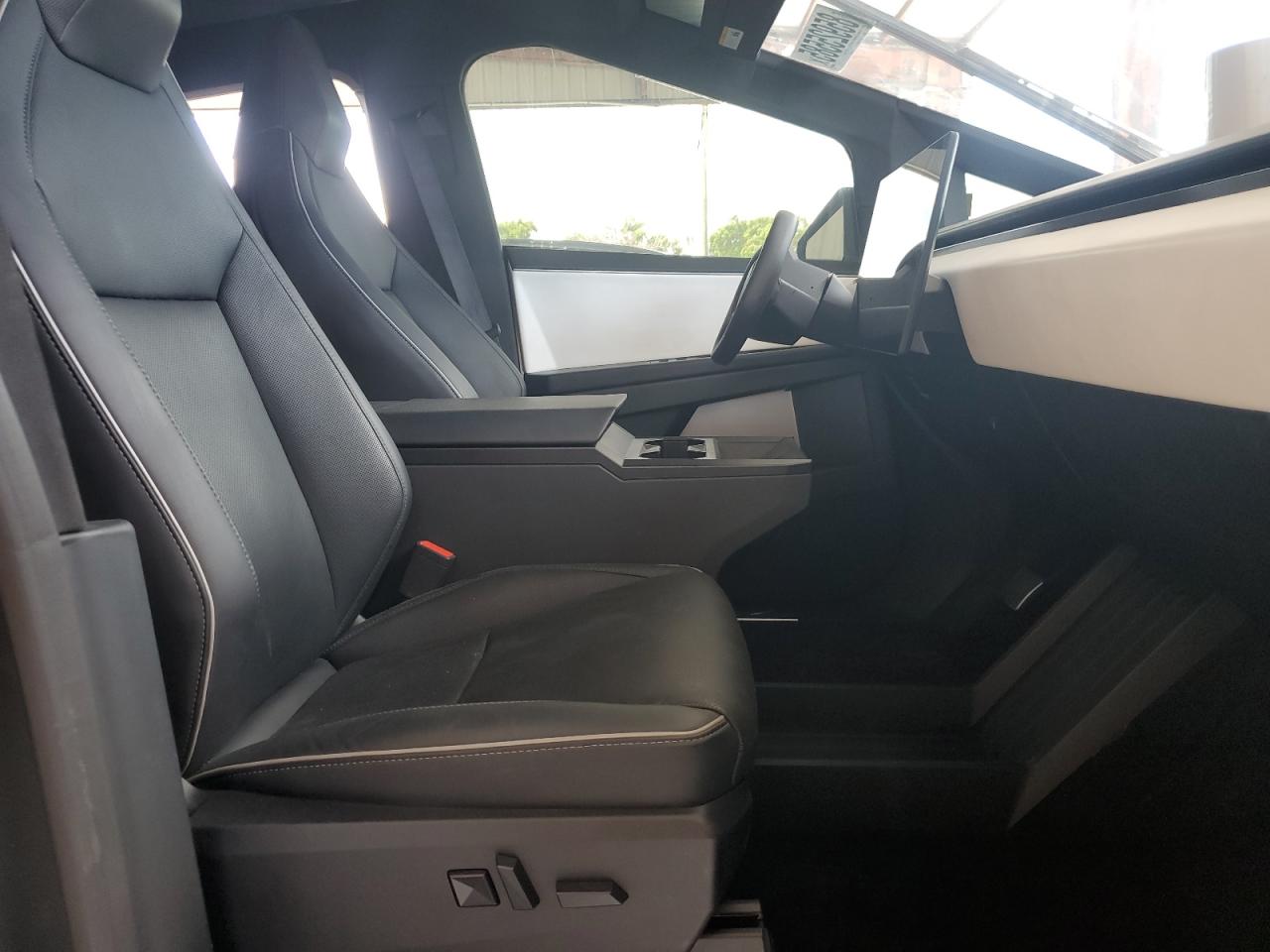 2024 Tesla Cybertruck VIN: 7G2CEHED3RA053731 Lot: 85925585