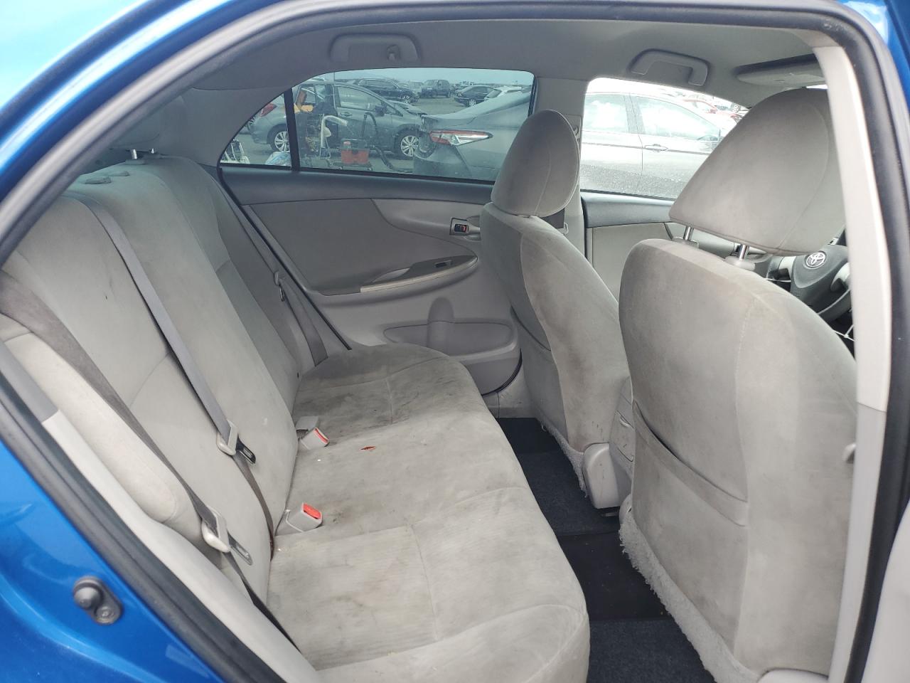 2010 Toyota Corolla Base VIN: 1NXBU4EE1AZ183469 Lot: 81986925