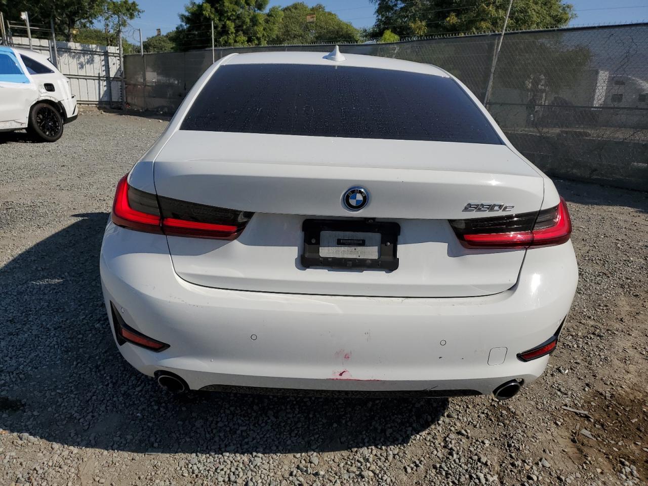 2022 BMW 330E VIN: 3MW5P7J02N8C28665 Lot: 89706805