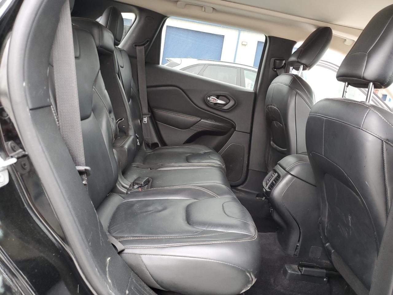 2017 Jeep Cherokee Limited VIN: 1C4PJLDS9HW549861 Lot: 89804155