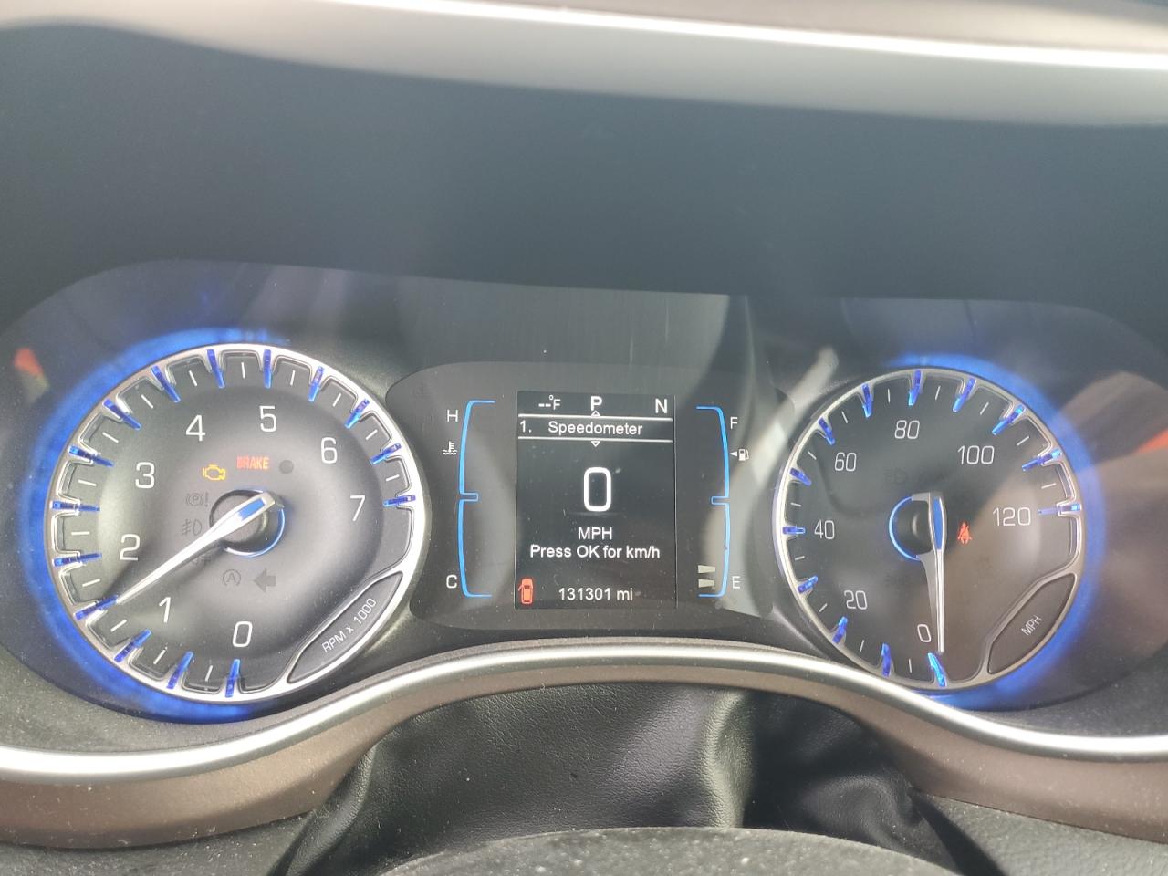 2017 Chrysler Pacifica Touring VIN: 2C4RC1DG8HR607566 Lot: 82429605