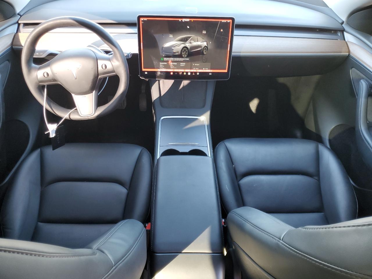 2023 Tesla Model Y VIN: 7SAYGDEE6PF929327 Lot: 90849255