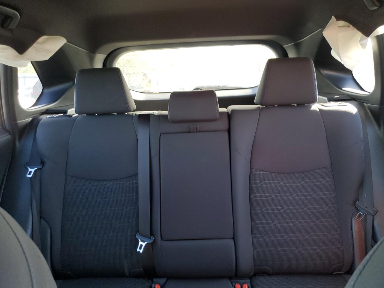 2023 Toyota Rav4 Se VIN: JTM16RFV6PD085004 Lot: 85728585