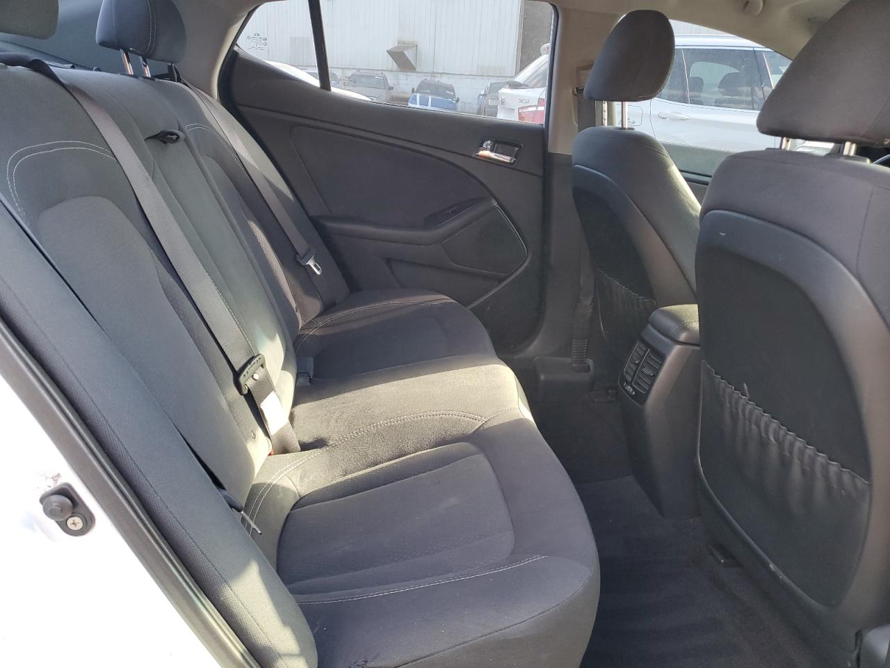 2011 Kia Optima Hybrid VIN: KNAGM4AD7B5004299 Lot: 82417565