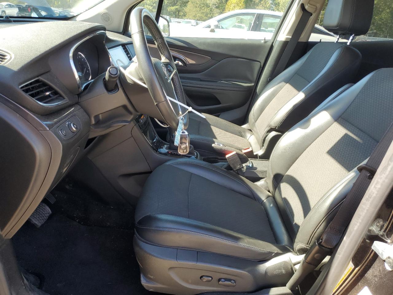 2018 Buick Encore Preferred VIN: KL4CJASB2JB652620 Lot: 87452855