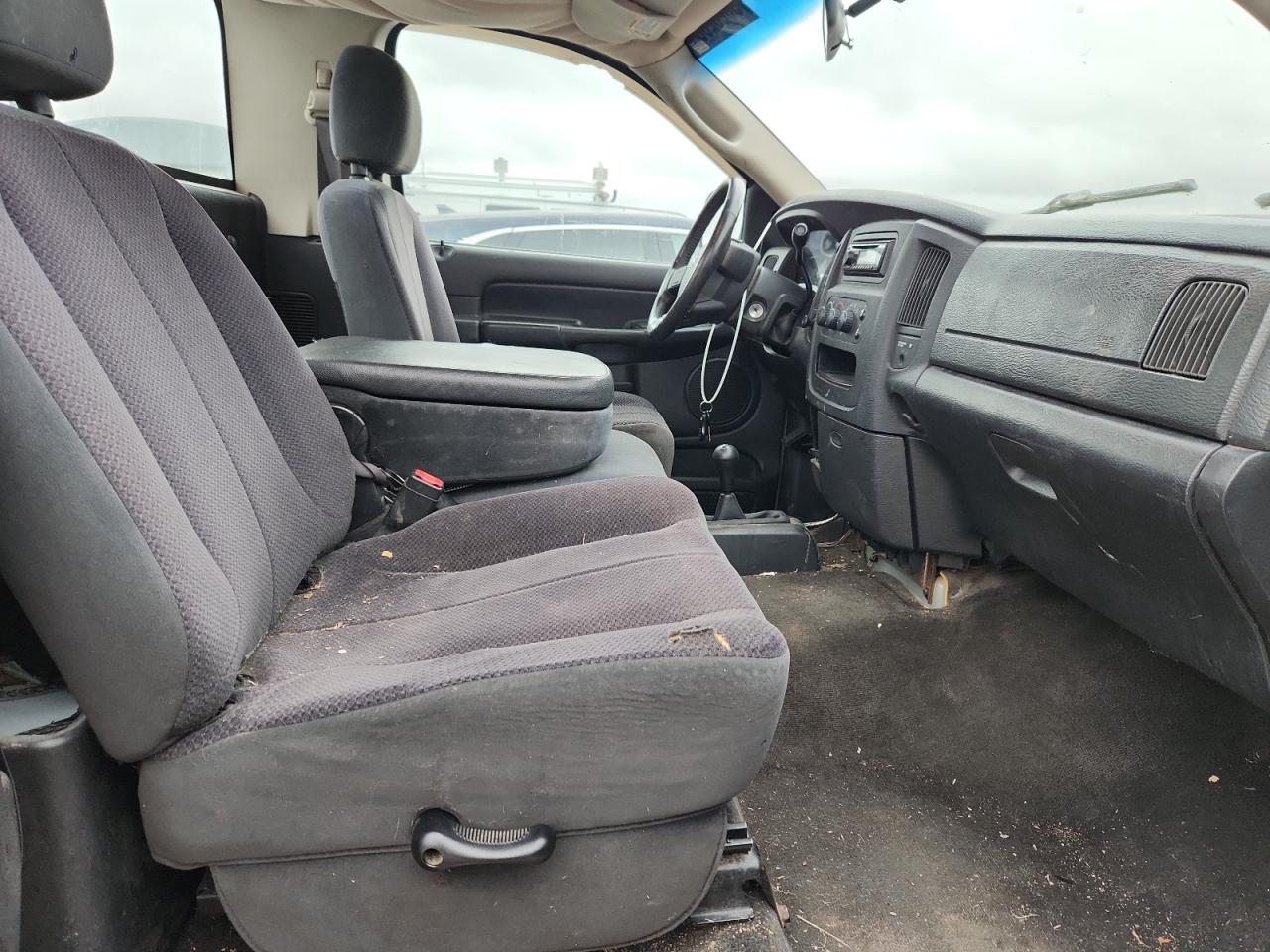 2005 Dodge Ram 1500 St VIN: 1D7HU16D15J559958 Lot: 90252355