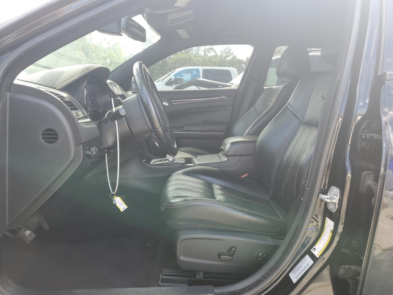 2017 Chrysler 300 S VIN: 2C3CCABG8HH661436 Lot: 84797205